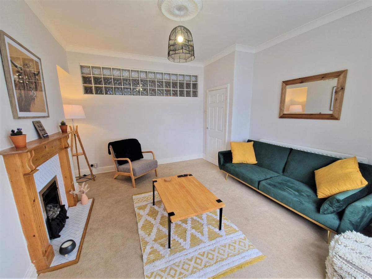 Lovely Seafront Apartment With Garden Swansea Exterior photo